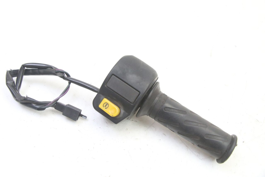 photo de RIGHT HANDLEBAR SWITCH PEUGEOT VIVACITY NEW 2T 50 (2008 - 2017)