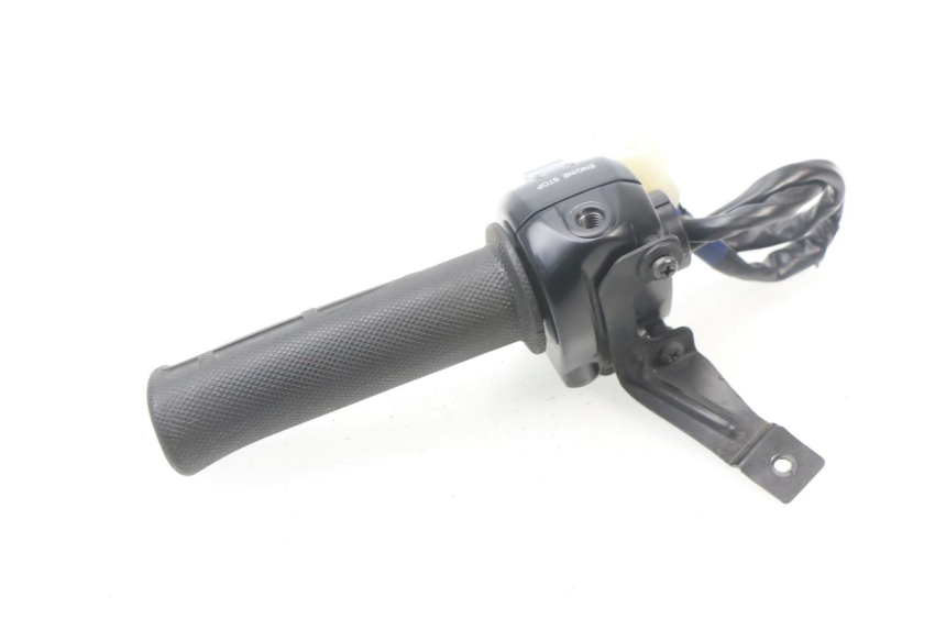 photo de RIGHT HANDLEBAR SWITCH YAMAHA BW'S BWS 125 (2010 - 2013)