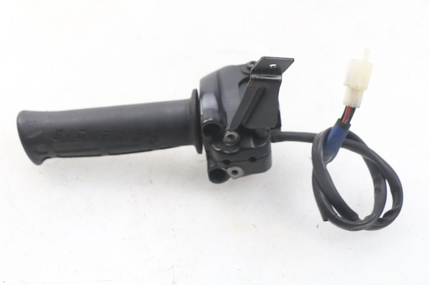 photo de RIGHT HANDLEBAR SWITCH YAMAHA BW'S BWS 125 (2010 - 2013)