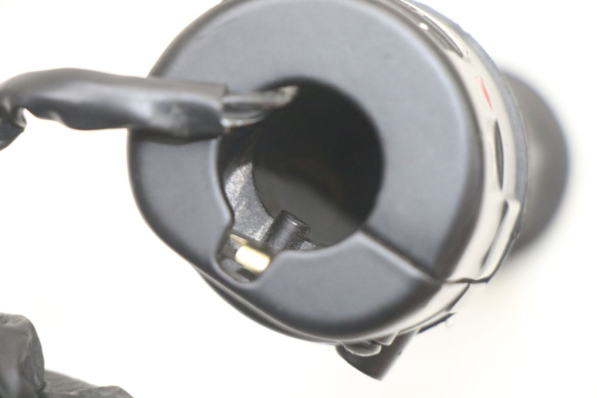 photo de RIGHT HANDLEBAR SWITCH YAMAHA PW 80 (1983 - 2014)