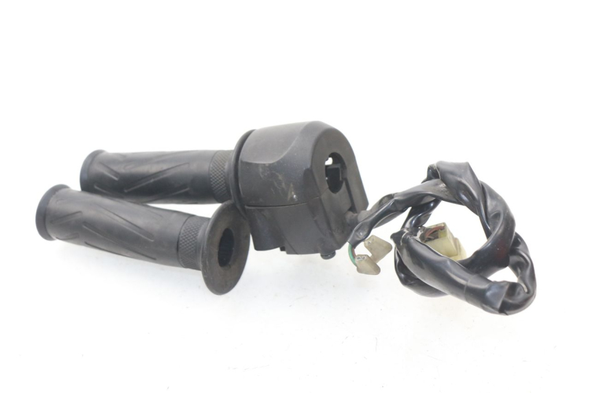 photo de RIGHT HANDLEBAR SWITCH YAMAHA X-MAX XMAX 125 (2010 - 2014)