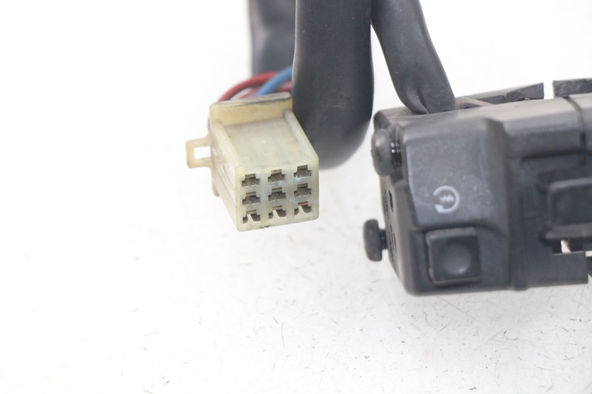 photo de RIGHT SWITCH YAMAHA XJ600 XJ DIVERSION 600 (1992 - 1997)