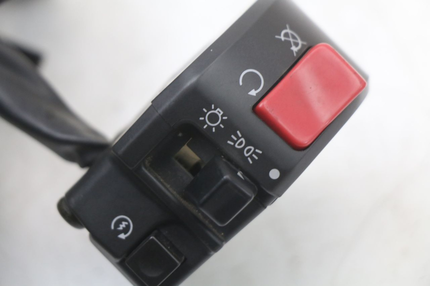 photo de RIGHT SWITCH YAMAHA XJS DIVERSION 600 (1997 - 1999)