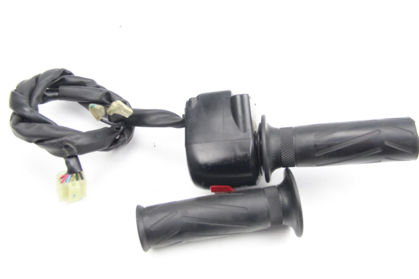 photo de RIGHT SWITCH YAMAHA XP T-MAX TMAX 500 (2008 - 2012)