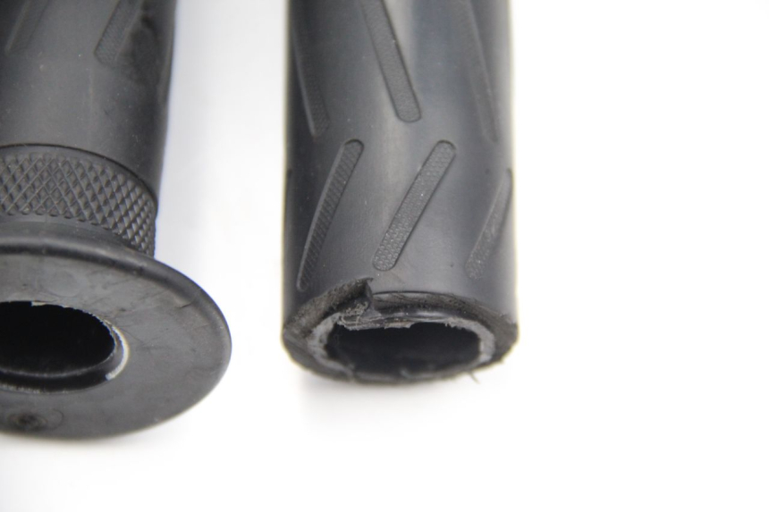 photo de RIGHT SWITCH YAMAHA XP T-MAX TMAX 500 (2008 - 2012)