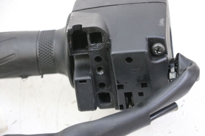 photo de RIGHT SWITCH YAMAHA YP T-MAX TMAX 530 (2017 - 2020)