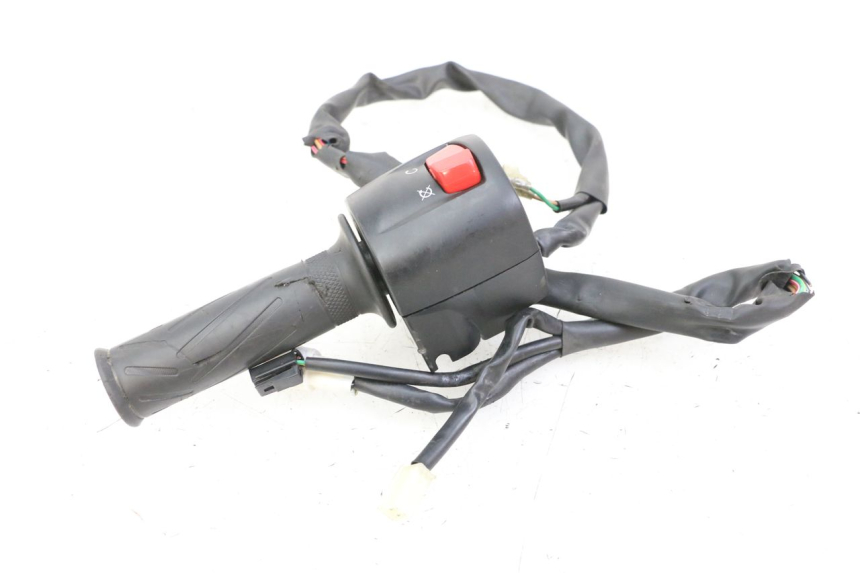 photo de RIGHT SWITCH YAMAHA YP T-MAX TMAX 530 (2017 - 2020)