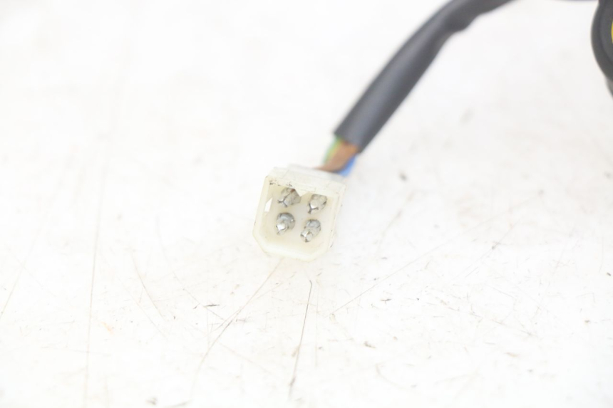 photo de RIGHT HANDLEBAR SWITCH YAMAHA YP MAJESTY 125 (1998 - 2001)