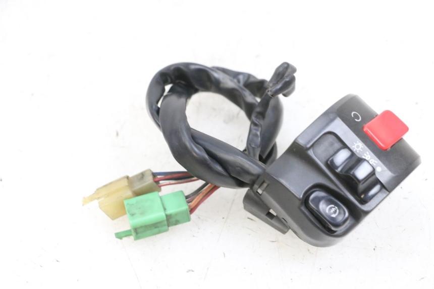 photo de RIGHT SWITCH KAWASAKI ZR 7 750 (1999 - 2001) - Main view