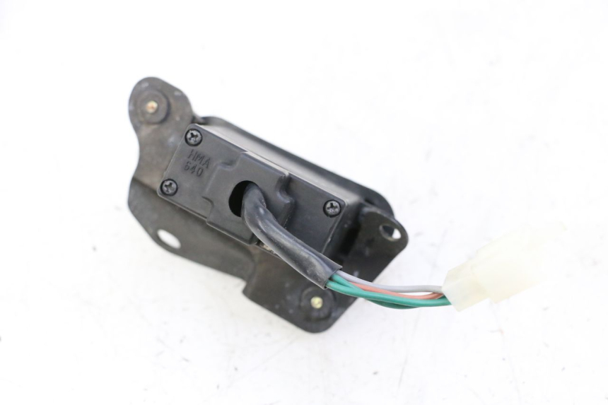 photo de HAZARD SWITCH SYM JOYMAX 125 (2010 - 2017)