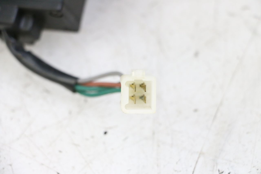 photo de HAZARD SWITCH SYM JOYMAX 125 (2010 - 2017)
