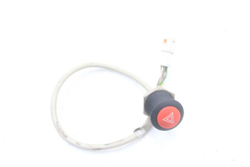 photo de HAZARD SWITCH LIGIER PULSE 3 1 (2014 - 2020)