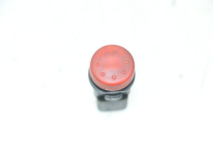photo de HAZARD SWITCH PIAGGIO MP3 LT 300 (2010 - 2016)