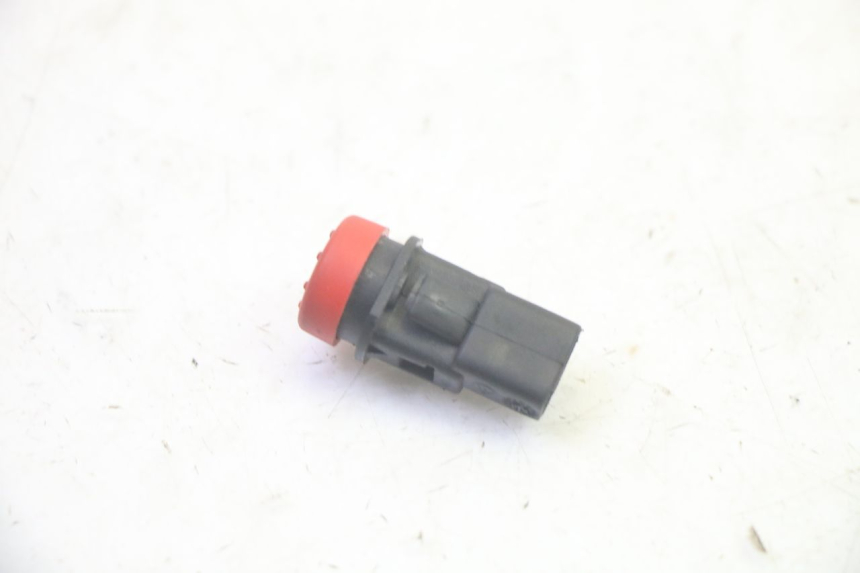 photo de TURN SIGNAL SWITCH PIAGGIO MP3 RL 250 (2007 - 2010) - Zoom on usage condition