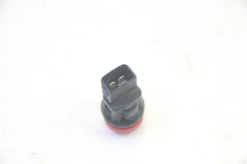 photo de TURN SIGNAL SWITCH PIAGGIO MP3 RL 250 (2007 - 2010) - Alternative perspective