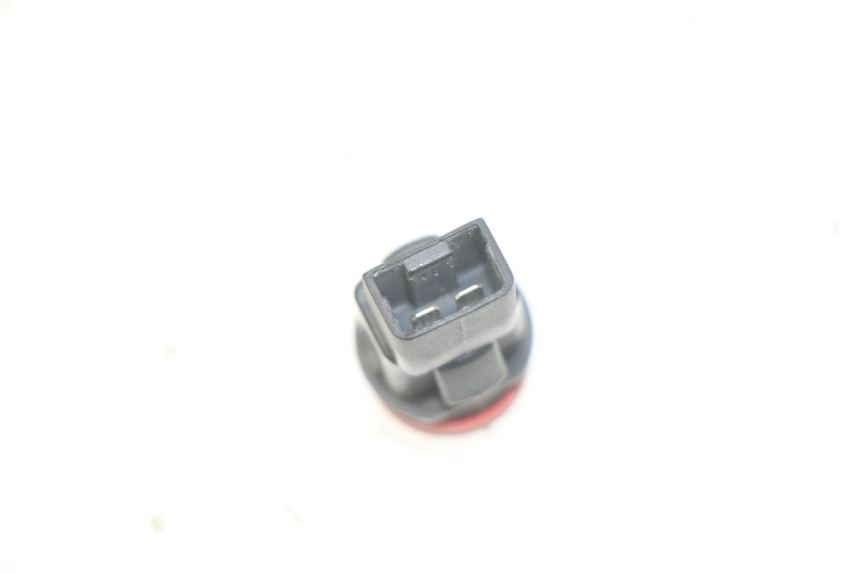 photo de HAZARD LIGHT SWITCH PIAGGIO X9 125 (2000 - 2003)