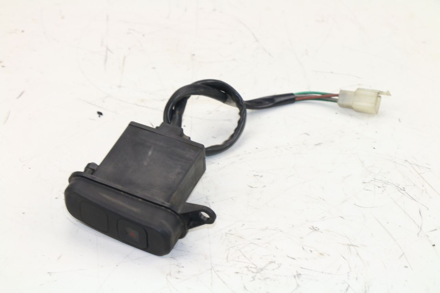 photo de HAZARD SWITCH SYM GTS 125 (2005 - 2008)