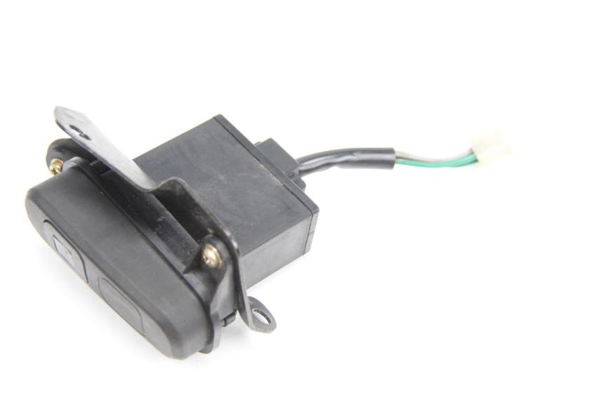 photo de HAZARD SWITCH SYM GTS EFI ABS 125 (2012 - 2016)