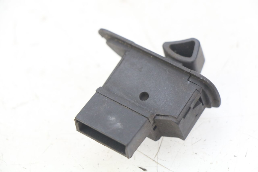 photo de TURN SIGNAL SWITCH PIAGGIO XEVO - X EVO 125 (2007 - 2016)