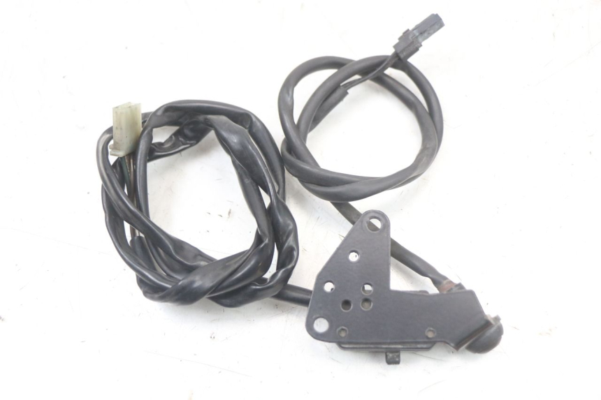 photo de HAZARD SWITCH YAMAHA FJR ABS 1300 (2006 - 2012)