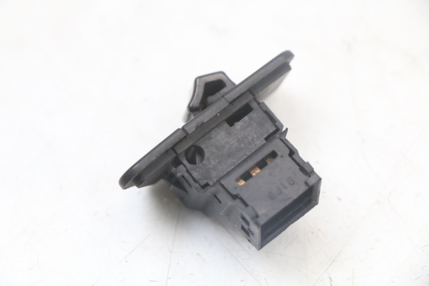 photo de TURN SIGNAL SWITCH YAMAHA X-MAX XMAX 250 (2006 - 2009)