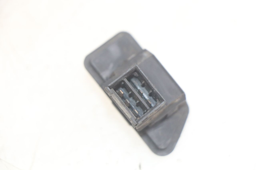 photo de TURN SIGNAL SWITCH YAMAHA XMAX X-MAX 125 (2006 - 2009)