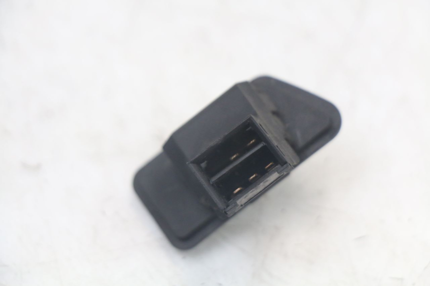 photo de TURN SIGNAL SWITCH YAMAHA XMAX X-MAX 125 (2006 - 2009)