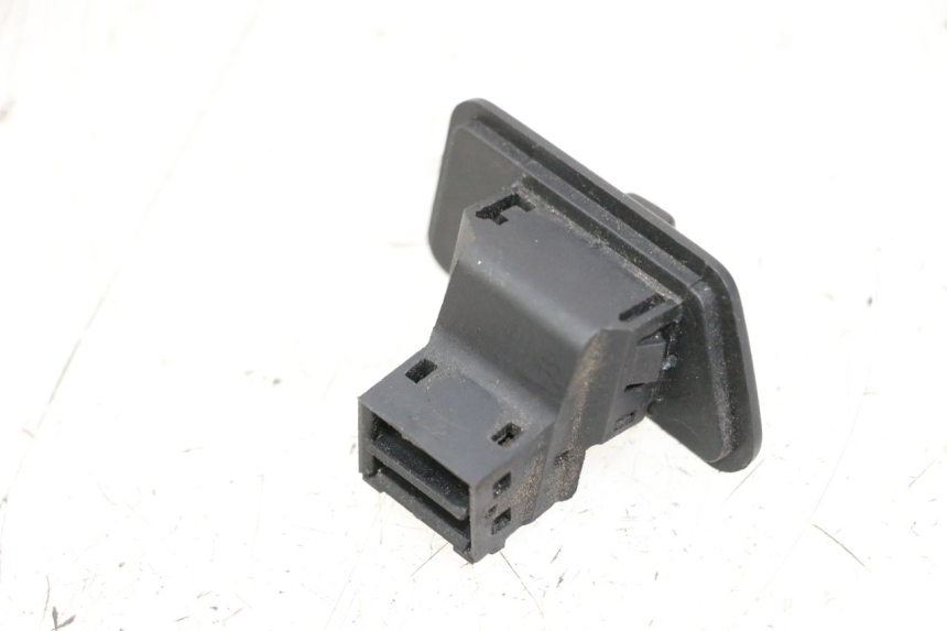 photo de TURN SIGNAL SWITCH YAMAHA XMAX X-MAX 125 (2006 - 2009)