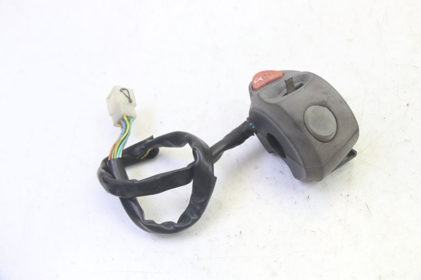 photo de LEFT SWITCH ADIVA AD3 300 (2014 - 2020)