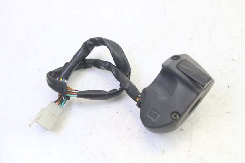 photo de LEFT SWITCH ADIVA AD3 300 (2014 - 2020)