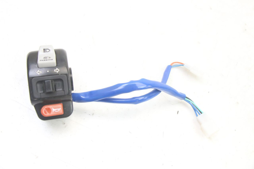 photo de LEFT HANDLEBAR SWITCH KYMCO AGILITY 4T 50 (2005 - 2018)
