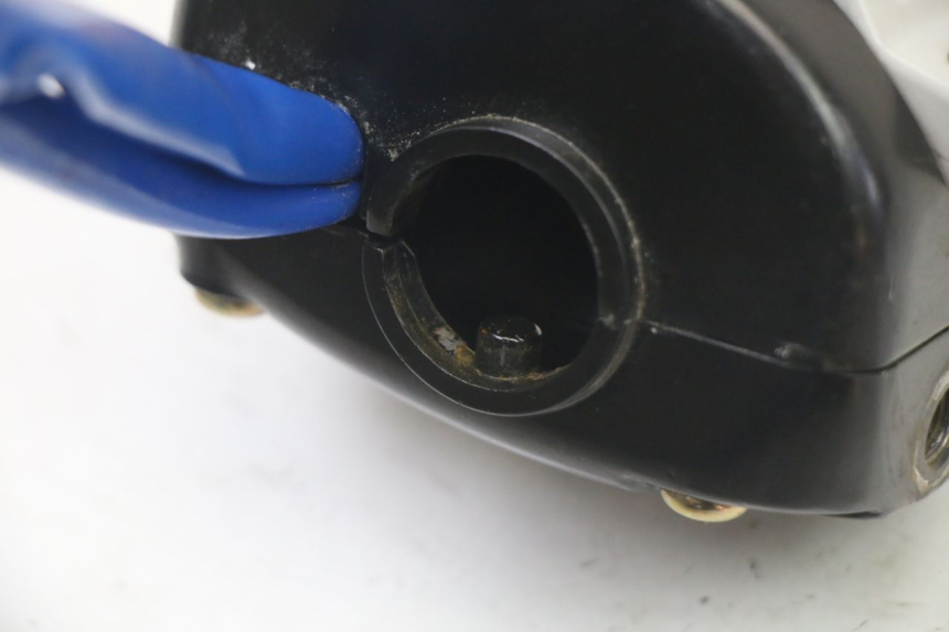 photo de LEFT HANDLEBAR SWITCH KYMCO AGILITY 4T 50 (2005 - 2018)