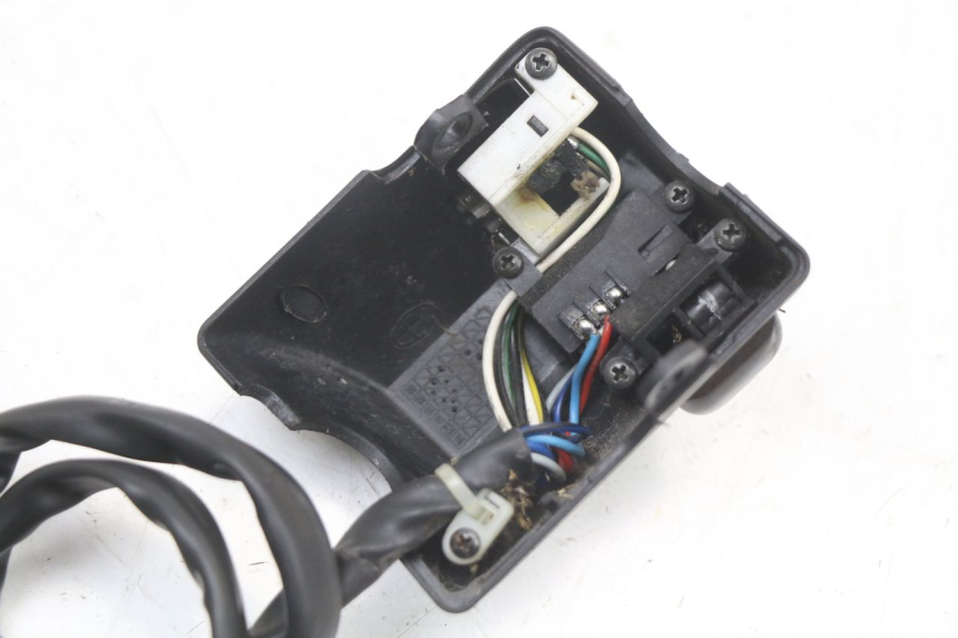 photo de LEFT SWITCH APRILIA SCARABEO GT 125 (1999 - 2007)