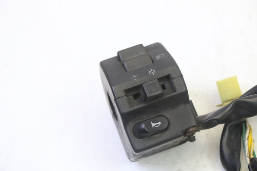 photo de LEFT SWITCH HYOSUNG GV AQUILA 125 (2000 - 2004)
