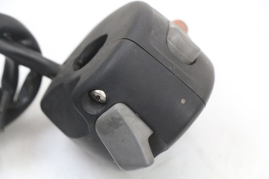 photo de LEFT HANDLEBAR SWITCH BMW C1 125 (2000 - 2003)