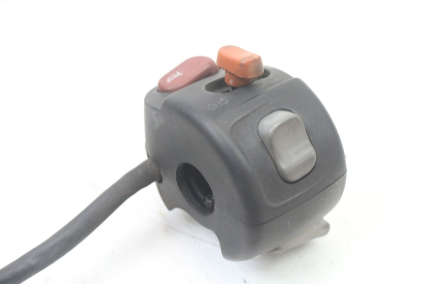 photo de LEFT HANDLEBAR SWITCH BMW C1 125 (2000 - 2003)