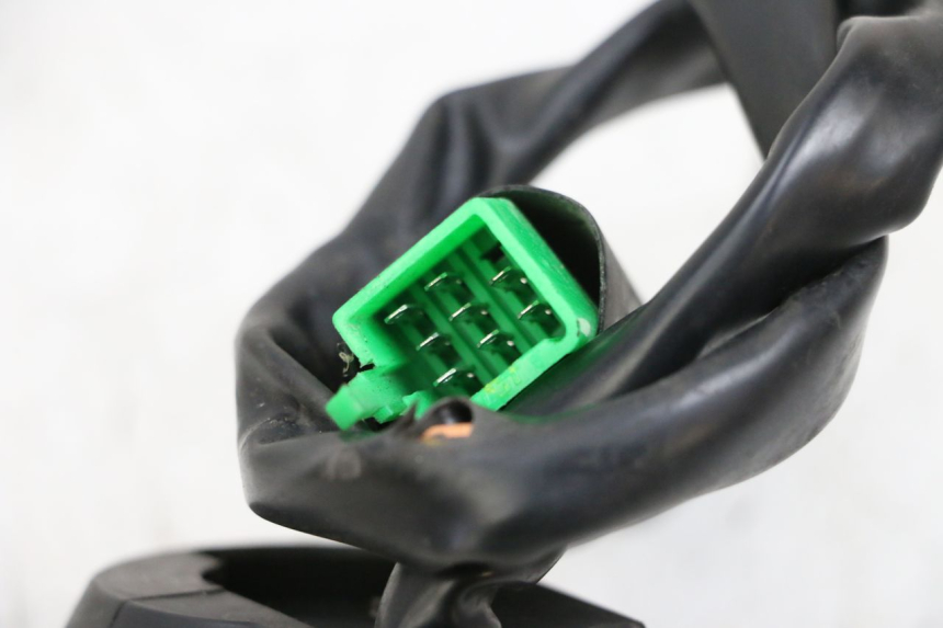 photo de LEFT SWITCH MAG POWER BOMBERS 4T 50 (2016 - 2026) - Surface and material condition