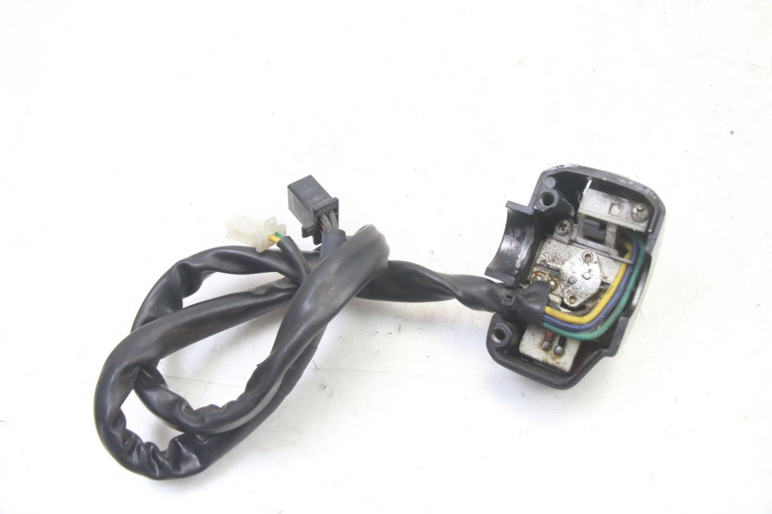 photo de LEFT HANDLEBAR SWITCH YAMAHA BW'S BWS 125 (2010 - 2013)