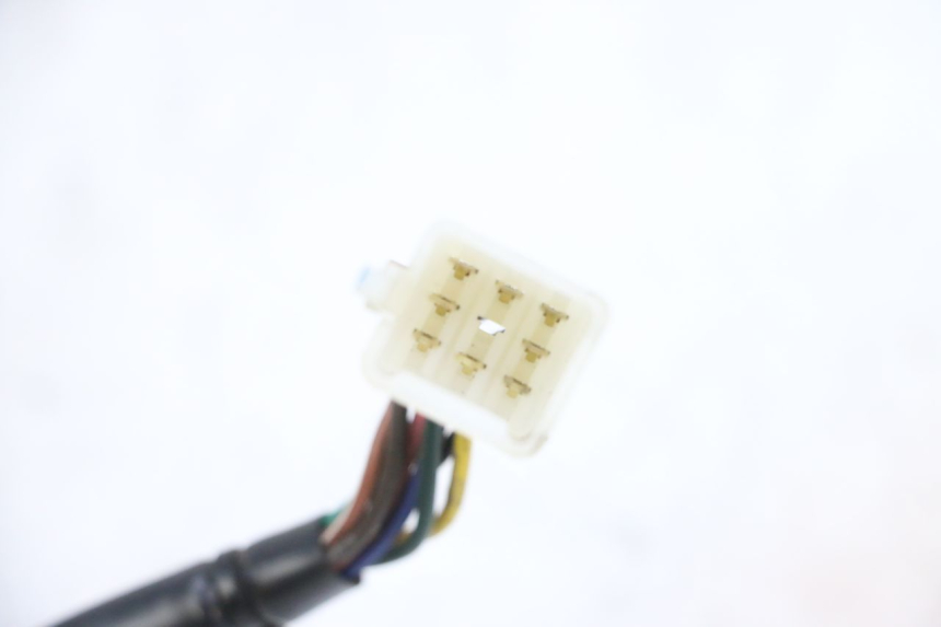 photo de LEFT HANDLEBAR SWITCH YAMAHA BW'S EASY 50 (2013 - 2016) - Zoom on usage condition