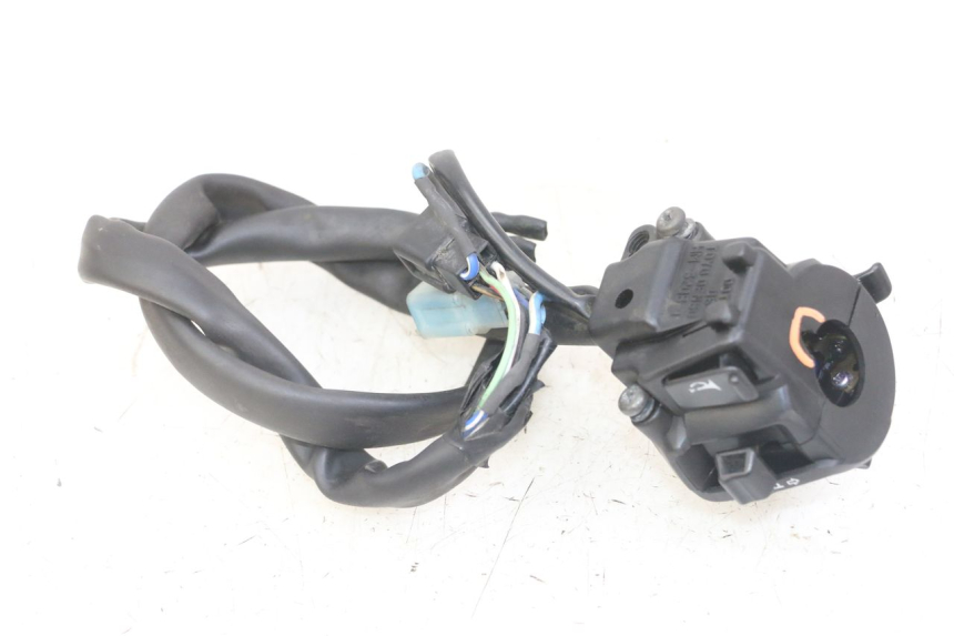 photo de LEFT SWITCH HONDA CBF 500 (2004 - 2007)