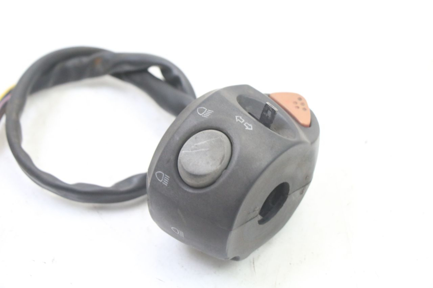 photo de LEFT HANDLEBAR SWITCH PEUGEOT CITYSTAR 50 (2013 - 2017)