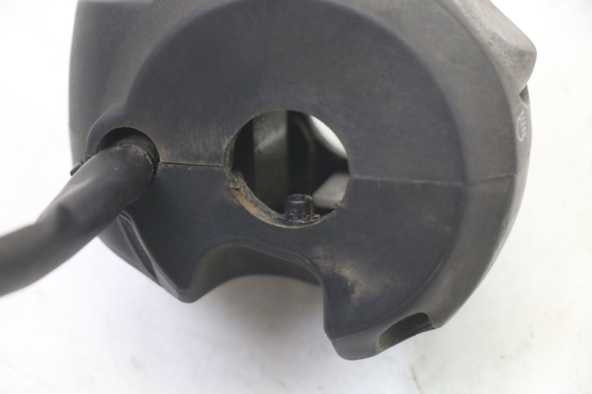 photo de LEFT HANDLEBAR SWITCH PEUGEOT CITYSTAR 50 (2013 - 2017)