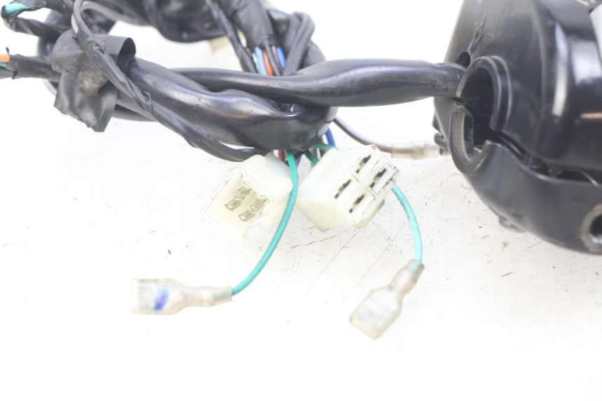 photo de LEFT HANDLEBAR SWITCH SYM CROX 4T 50 (2016 - 2023)