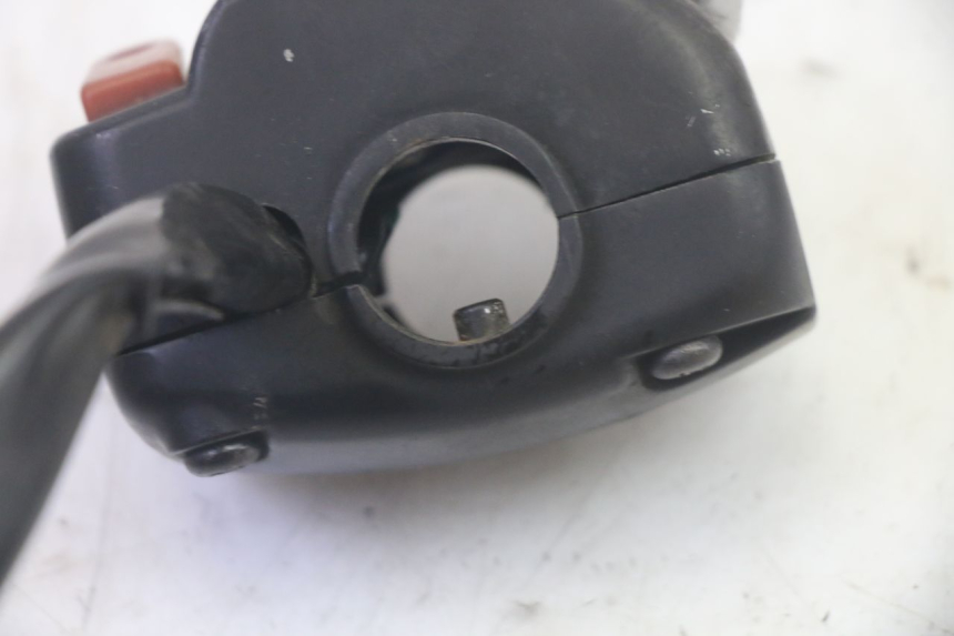 photo de LEFT HANDLEBAR SWITCH SYM CROX 4T 50 (2016 - 2023) - Technical close-up