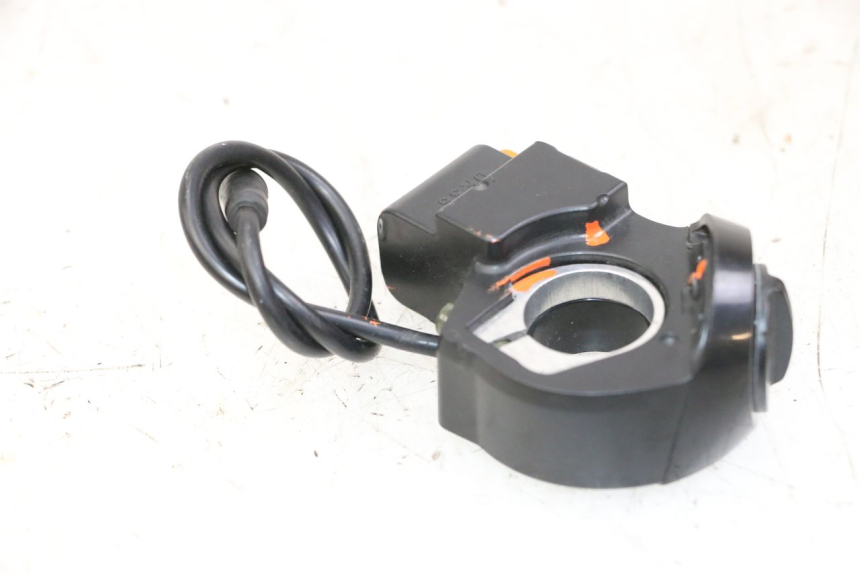 photo de LEFT SWITCH URBANGLIDE E-CROSS PRO 1