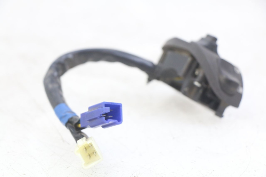 photo de LEFT HANDLEBAR SWITCH YAMAHA D'ELIGHT DELIGHT 125 (2017 - 2020)