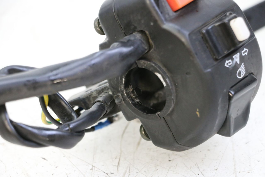 photo de LEFT HANDLEBAR SWITCH JM MOTORS EVOLIS 4T 50 (2018 - 2022)