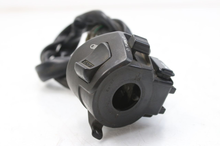 photo de LEFT HANDLEBAR SWITCH HONDA FES S-WING SWING ABS 125 (2007 - 2015)