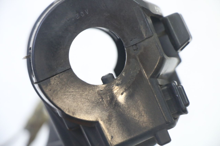 photo de LEFT HANDLEBAR SWITCH HONDA FES S-WING SWING ABS 125 (2007 - 2015)