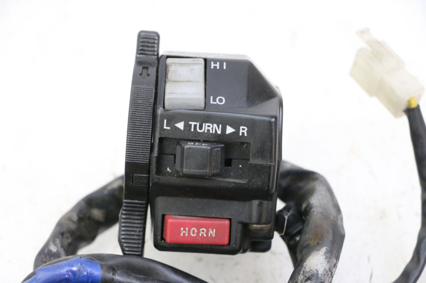 photo de LEFT SWITCH YAMAHA FJ 36Y 1100 (1984 - 1985)